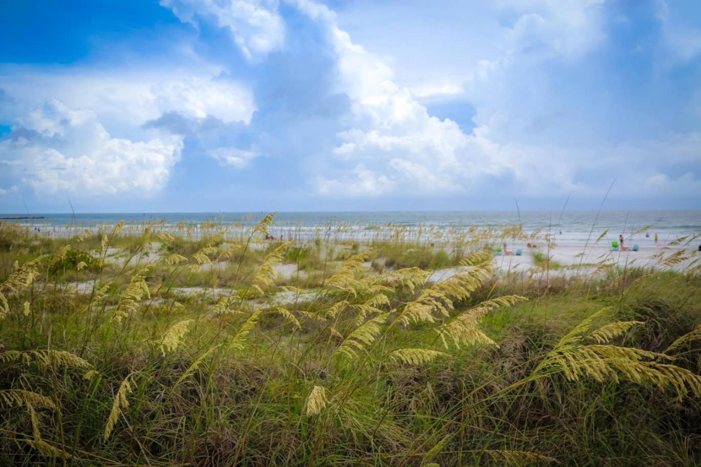 Holiday Inn Club Vacations Cape Canaveral Beach Resort Экстерьер фото
